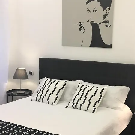 Ferienwohnung Domus Caecilia - Via Cola Di Rienzo Rom Exterior foto